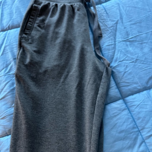 Fabletics joggers - Picture 9 of 12